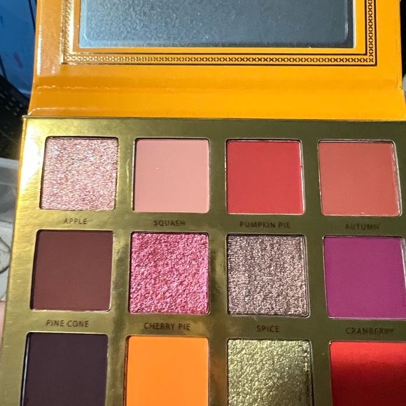 ACE BEAUTE Falling for you palette - Picture 4 of 4